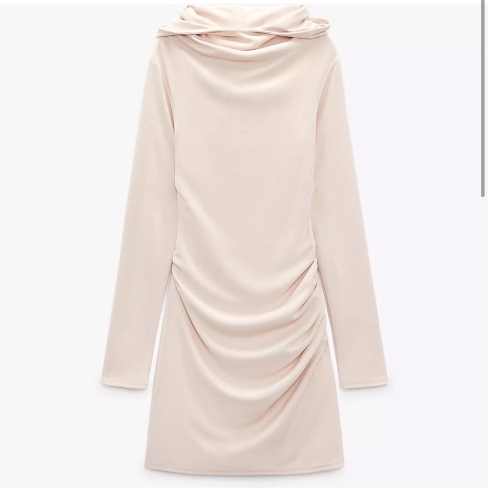 NWT Zara midi dress back cut out with hood